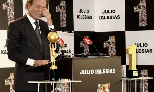 Julio Iglesias dobio 43-godišnjeg sina